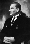 https://upload.wikimedia.org/wikipedia/commons/thumb/2/2e/Ataturk_mirror.png/100px-Ataturk_mirror.png